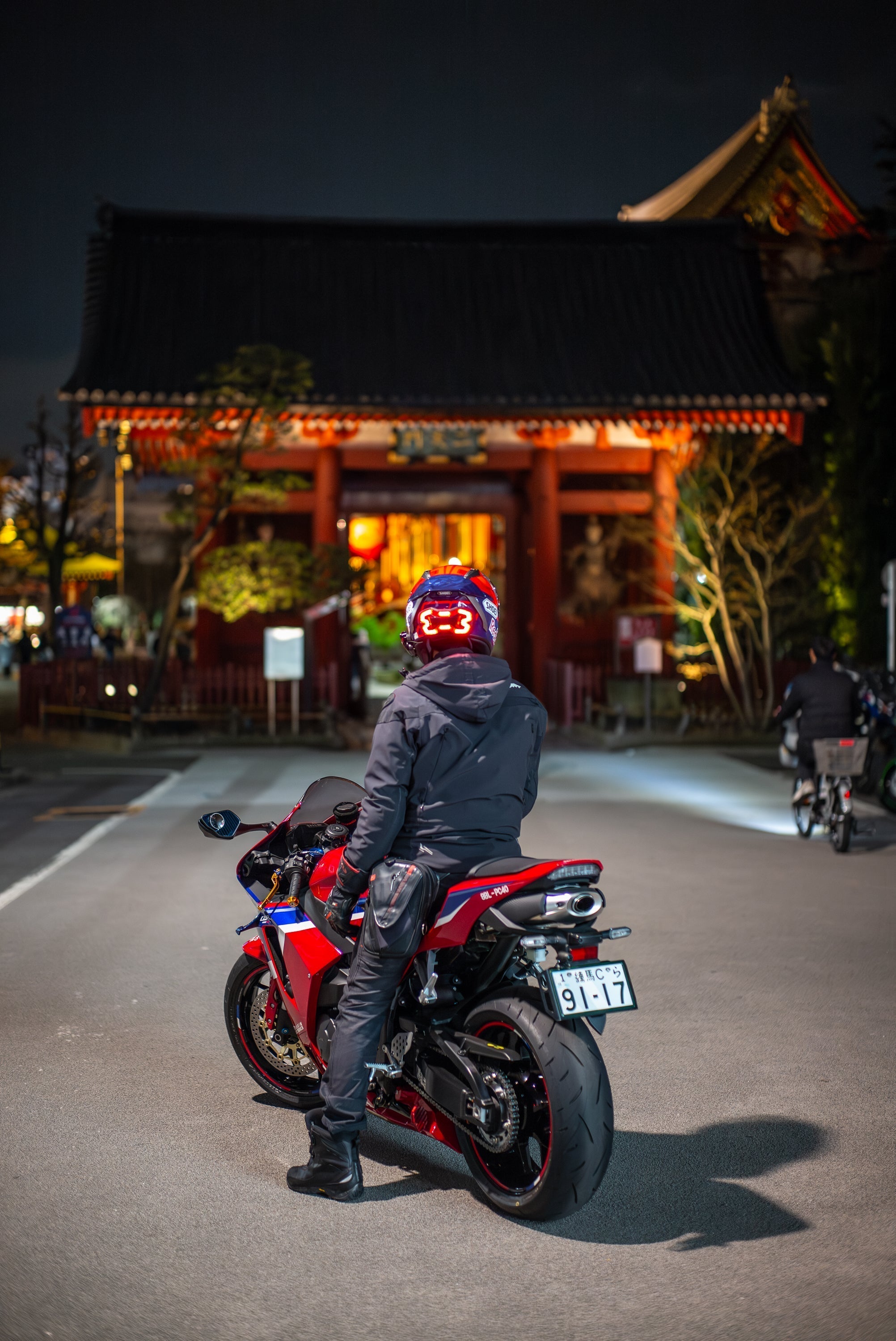 Motorcycle Safety Awareness Month: 5 Defensive Riding Techniques to He ...