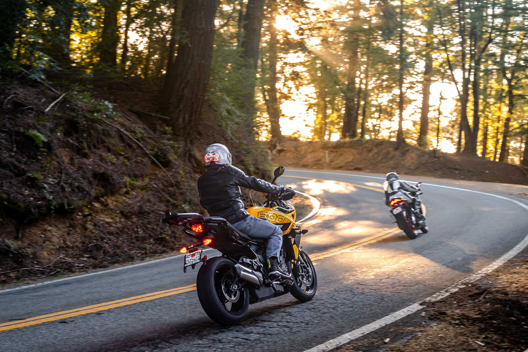 What Drivers Don’t Realize About Motorcycle Braking