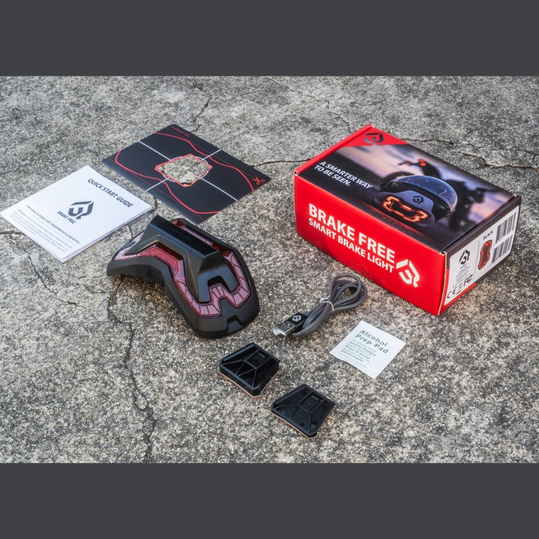 Wireless helmet 2024 brake light kit