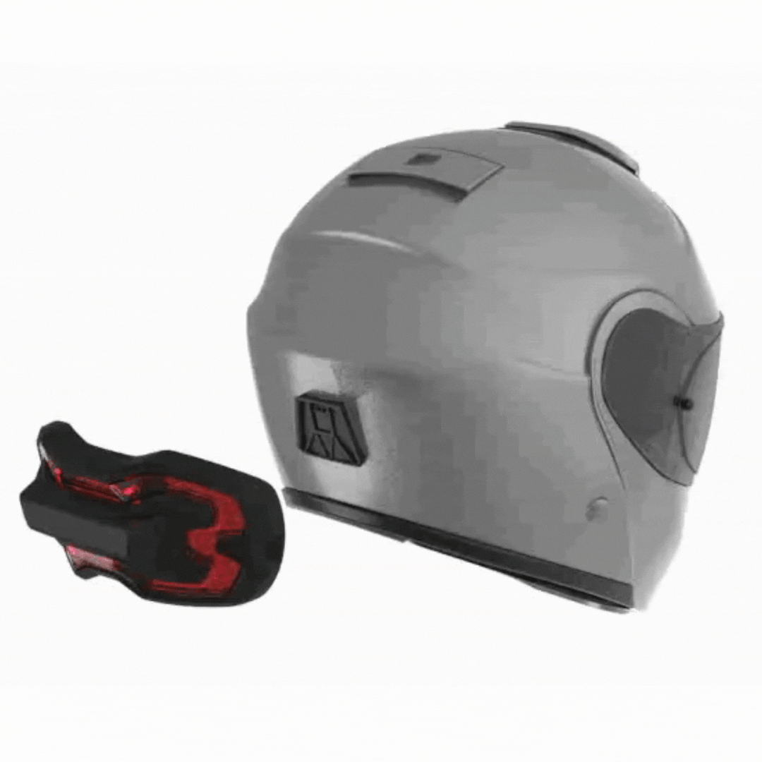 GIF showing how Brake Free attaches to helmet mount. Locate Brake Free onto helmet mount, press down until you hear and audible click to know Brake Free is mounted securely.